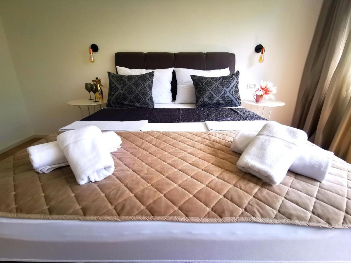 Apartment Center Bravos Makarska